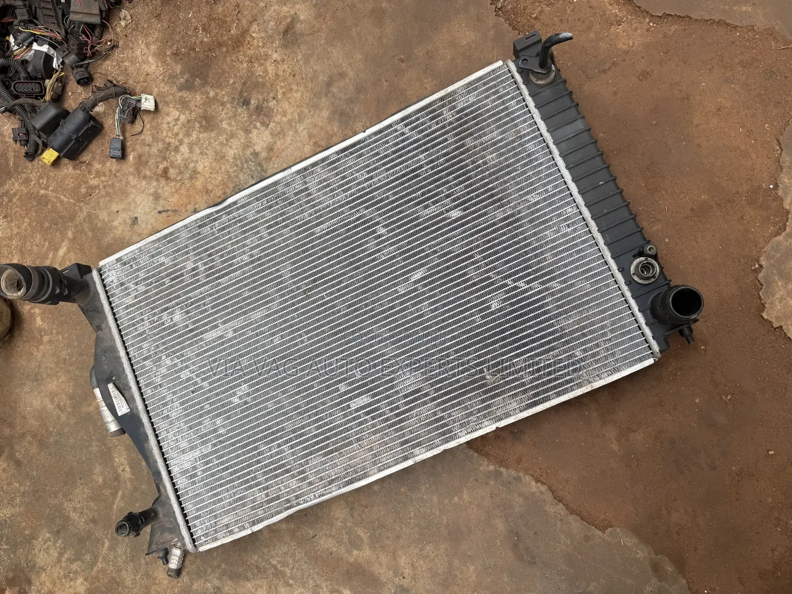 Radiator V6