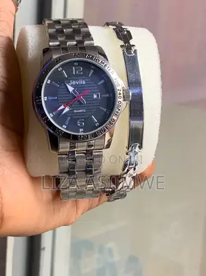 Jeviis Quartz Analog Watch and Matching Bracelet Set