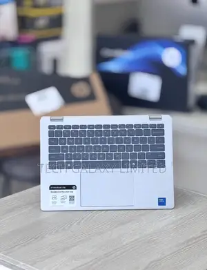 New Laptop HP OmniBook 5 14" 16GB Intel Core Ultra 7 SSD 512GB