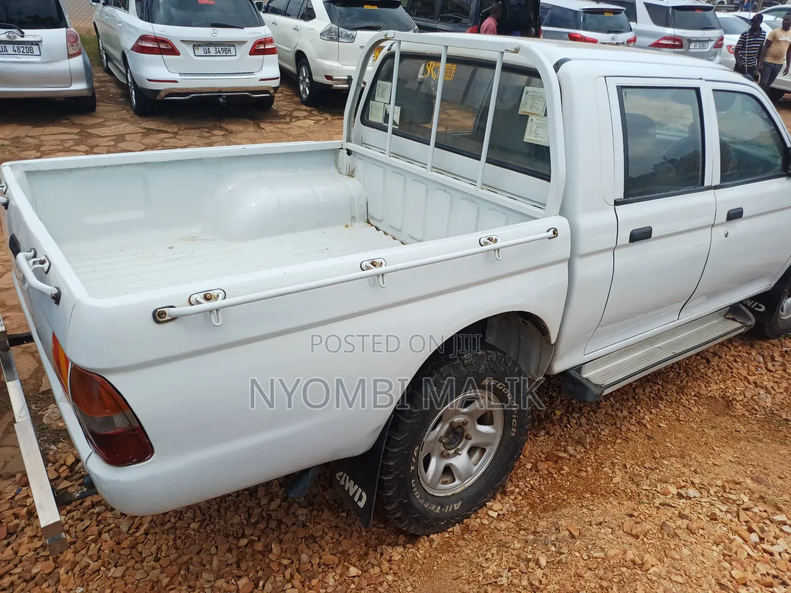 Mitsubishi L200 2003 White