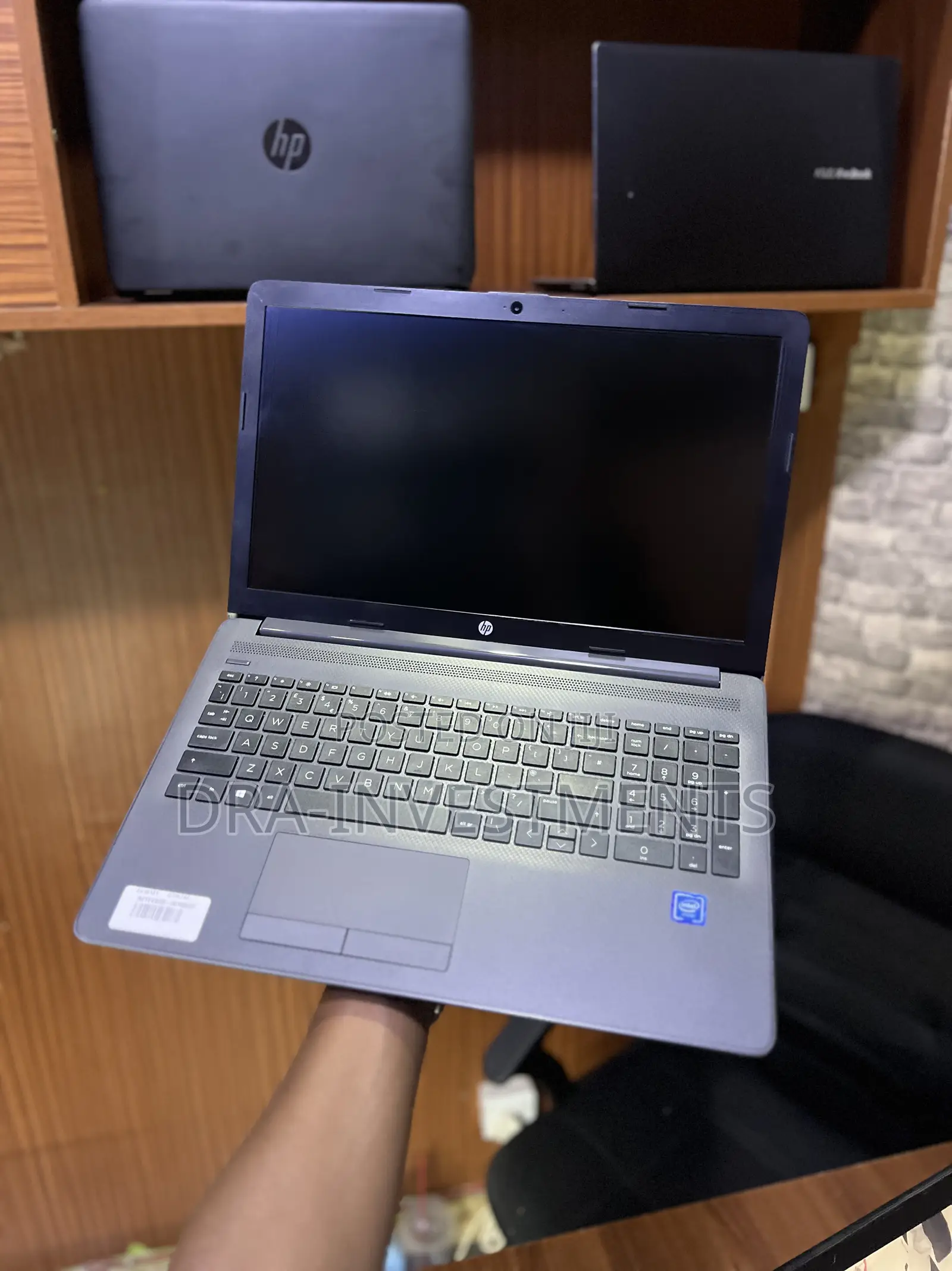 New Laptop HP 250 G7 4GB AMD HDD+SSD 128GB