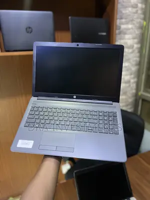 New Laptop HP 250 G7 4GB AMD HDD+SSD 128GB