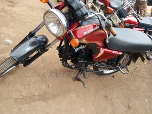 Mahindra Duro 2016 Red