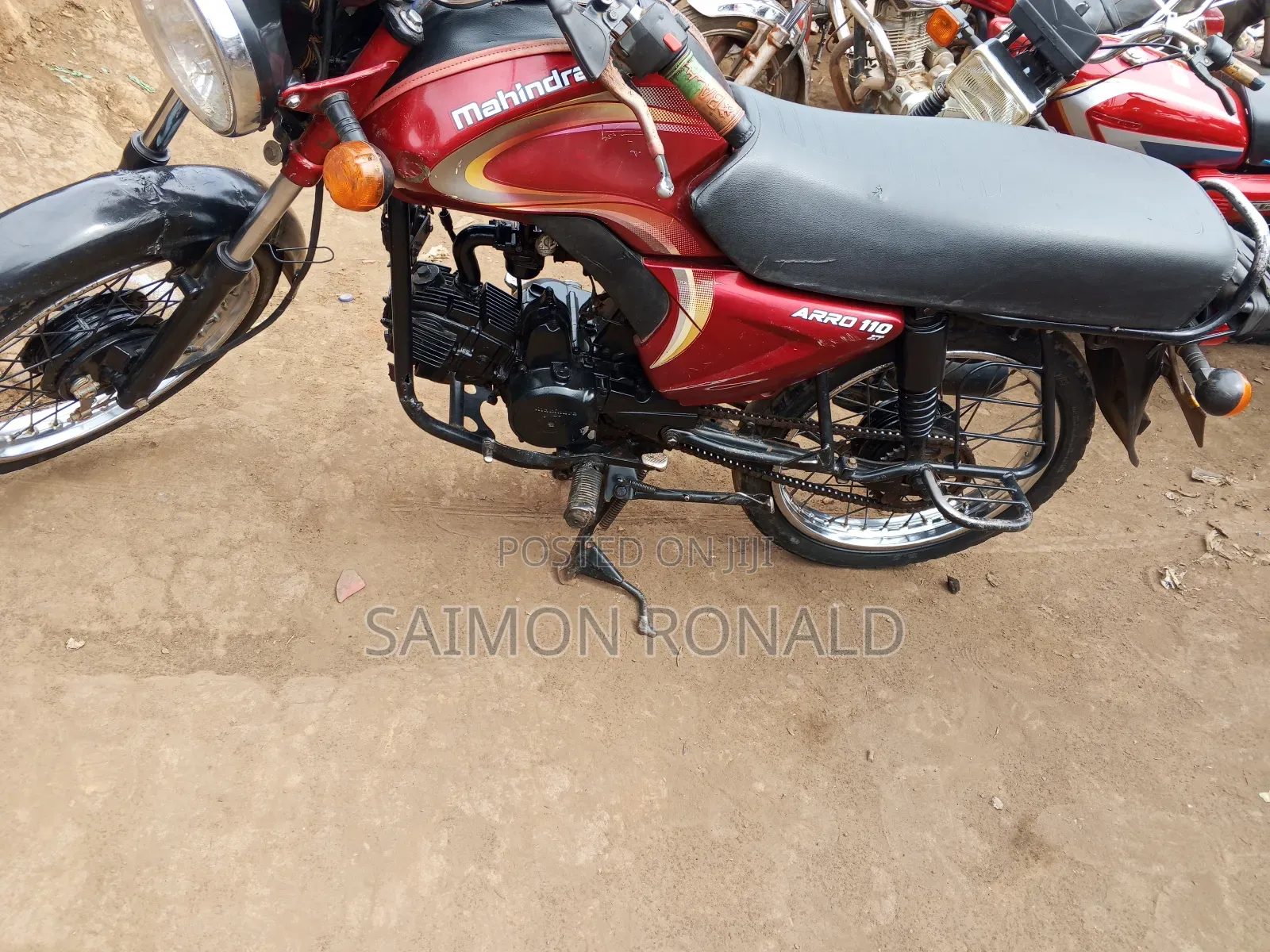Mahindra Duro 2016 Red