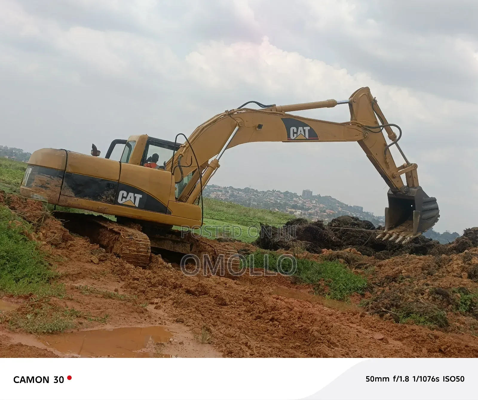 Cat 320dl Duty Free Excavator Foreign Used