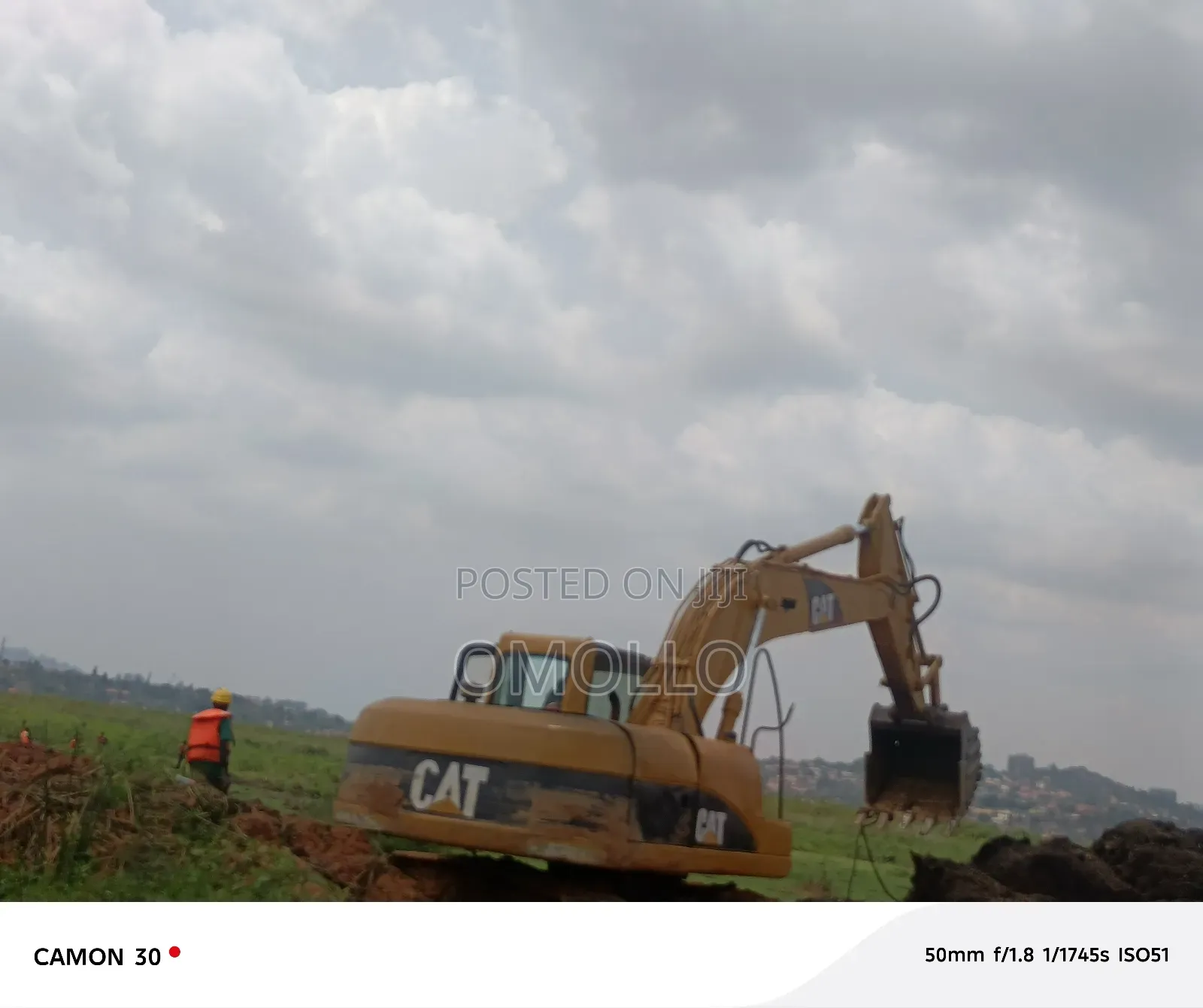 Cat 320dl Duty Free Excavator Foreign Used