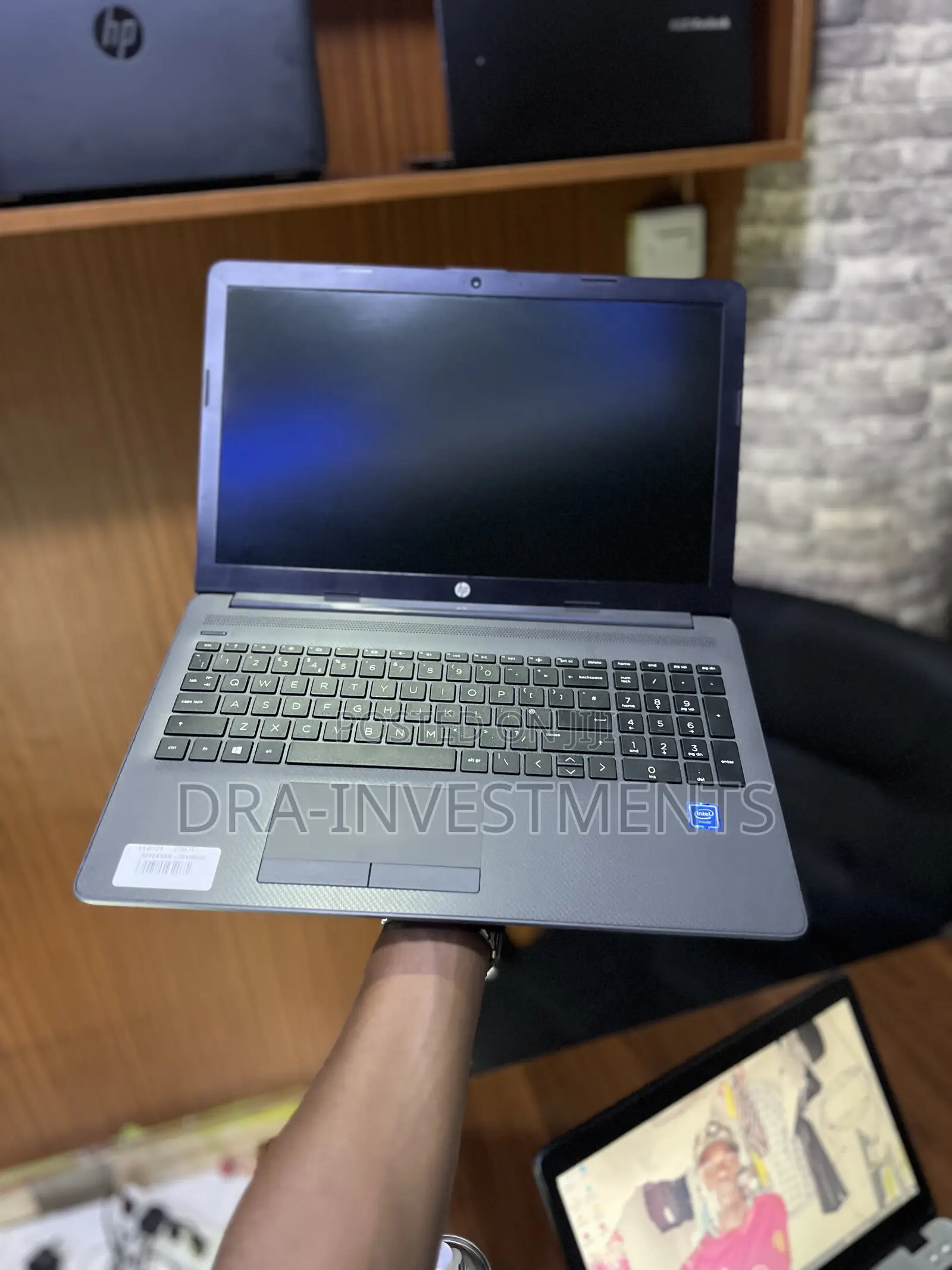 Laptop HP 255 G6 8GB Intel Celeron SSD 128GB