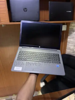 Laptop HP 255 G6 8GB Intel Celeron SSD 128GB