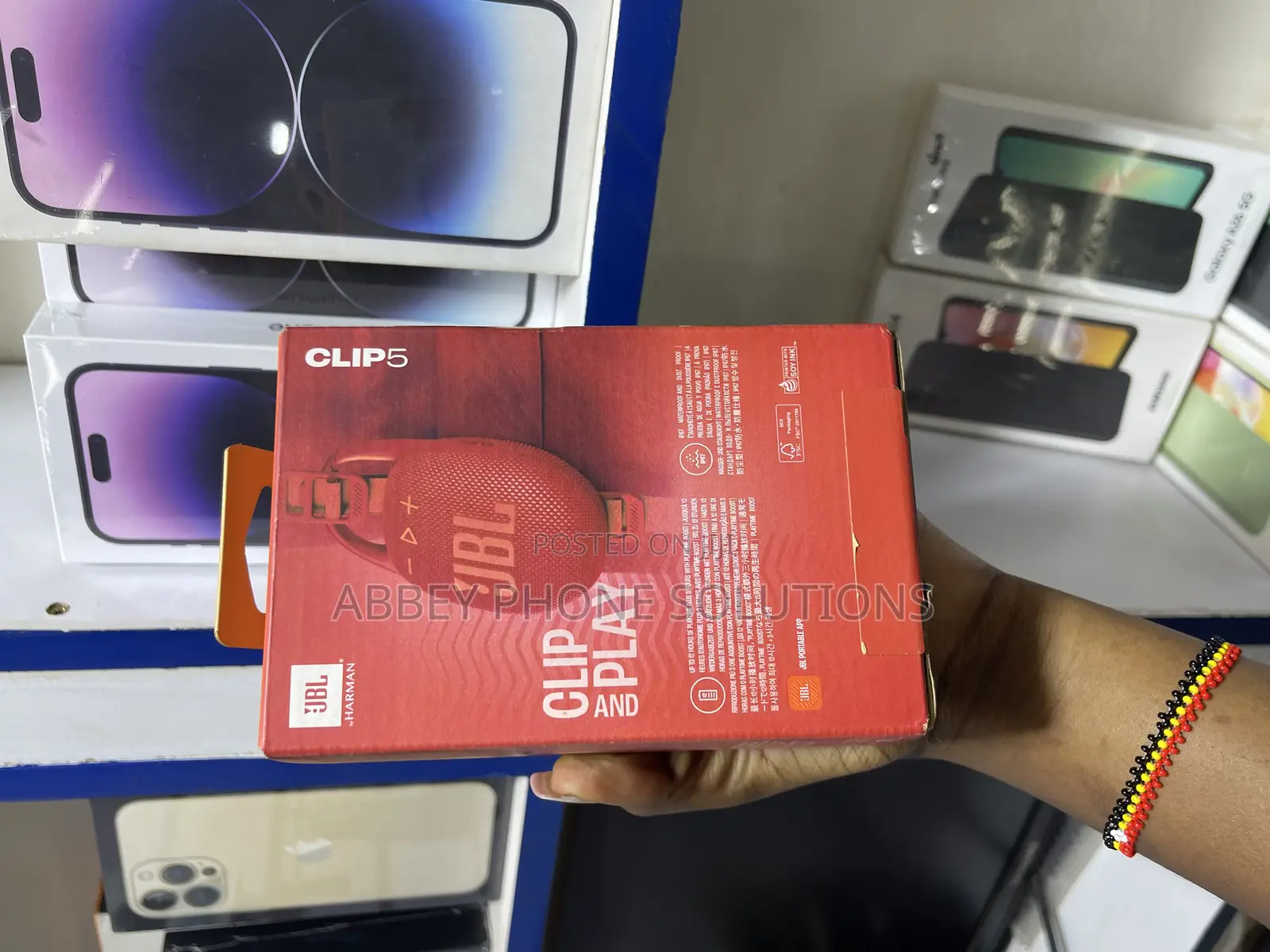 JBL Clip 5