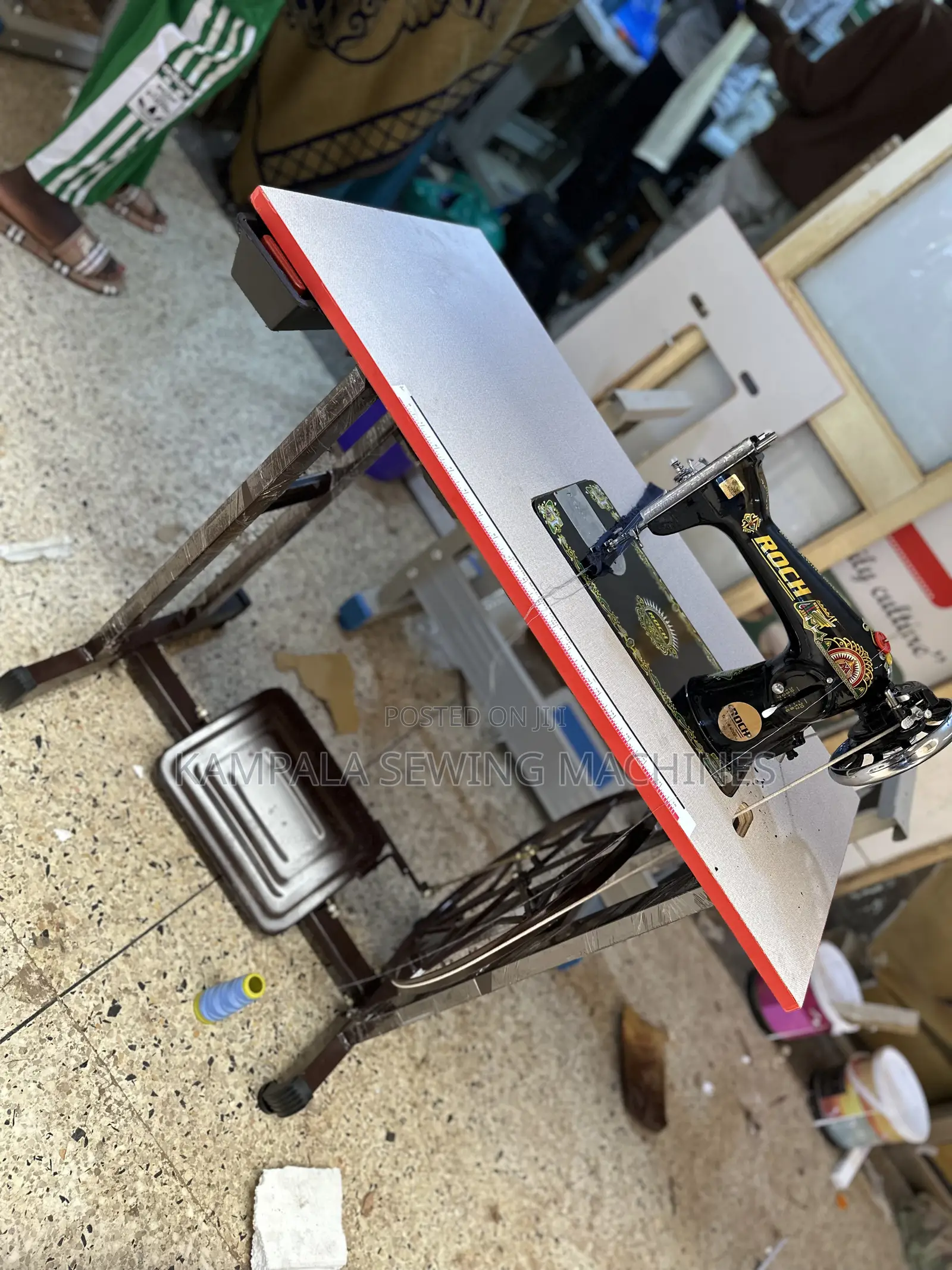 Manual New Sewing Machines With New Original Imported Stand Serviced