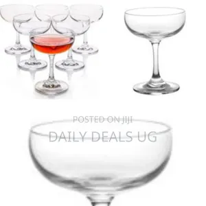 Vintage-Style Coupe Glasses