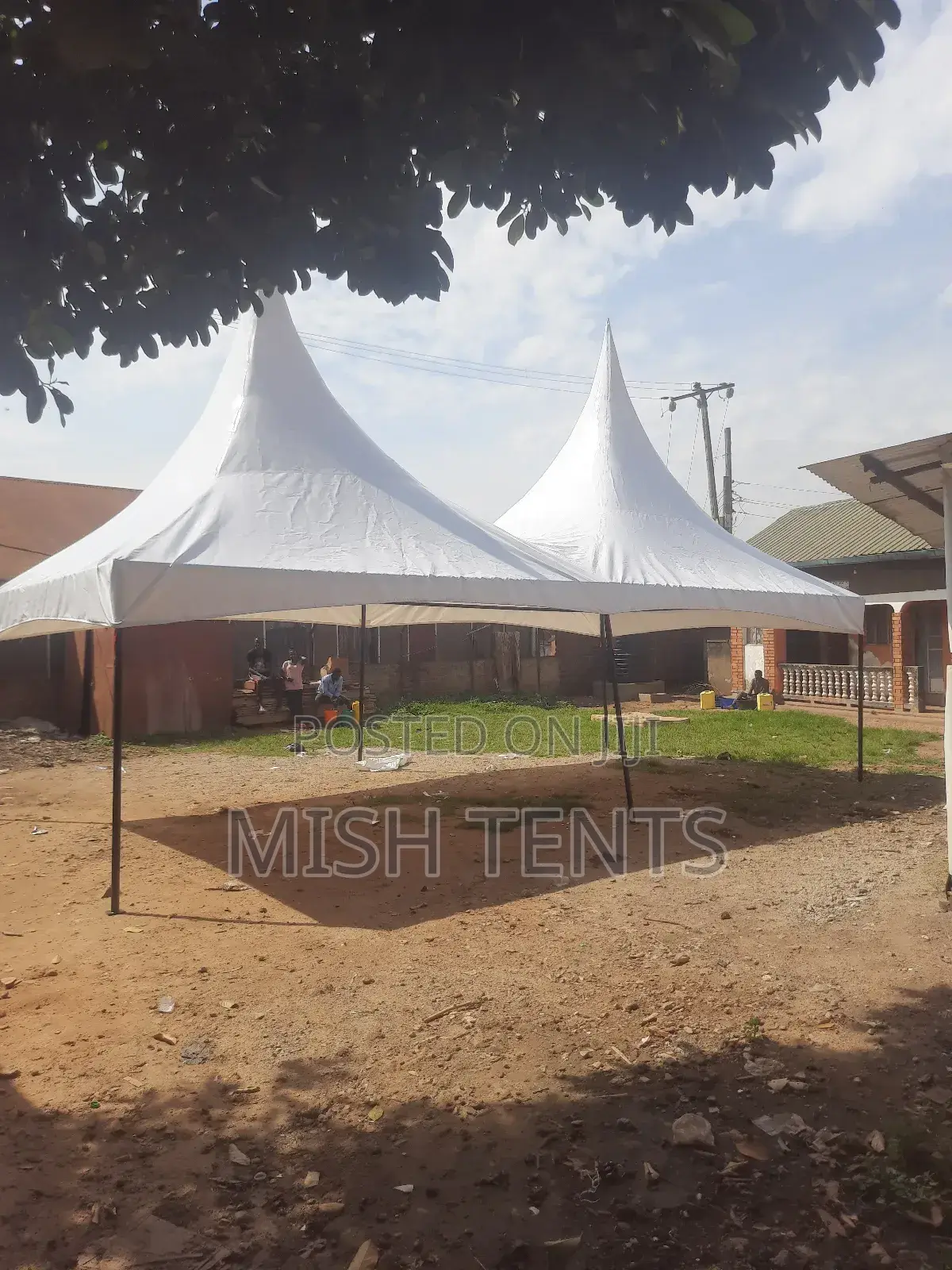 First Class 100 Seater Tent