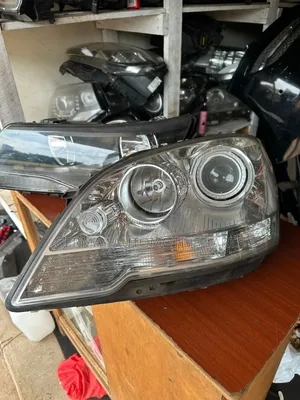 Mercedes Ml W164 Head Light 2010