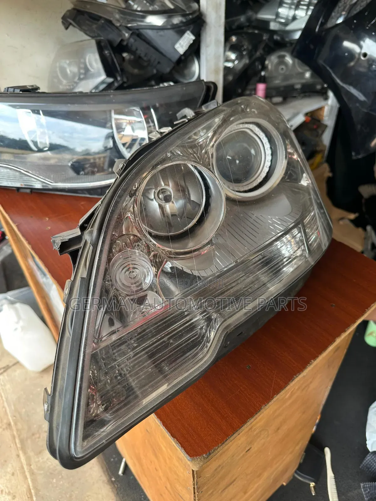 Mercedes Ml W164 Head Light 2010