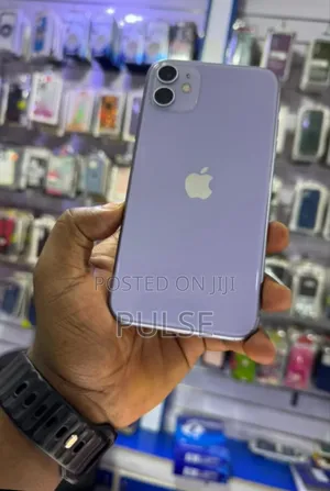 Apple iPhone 11 64 GB Purple