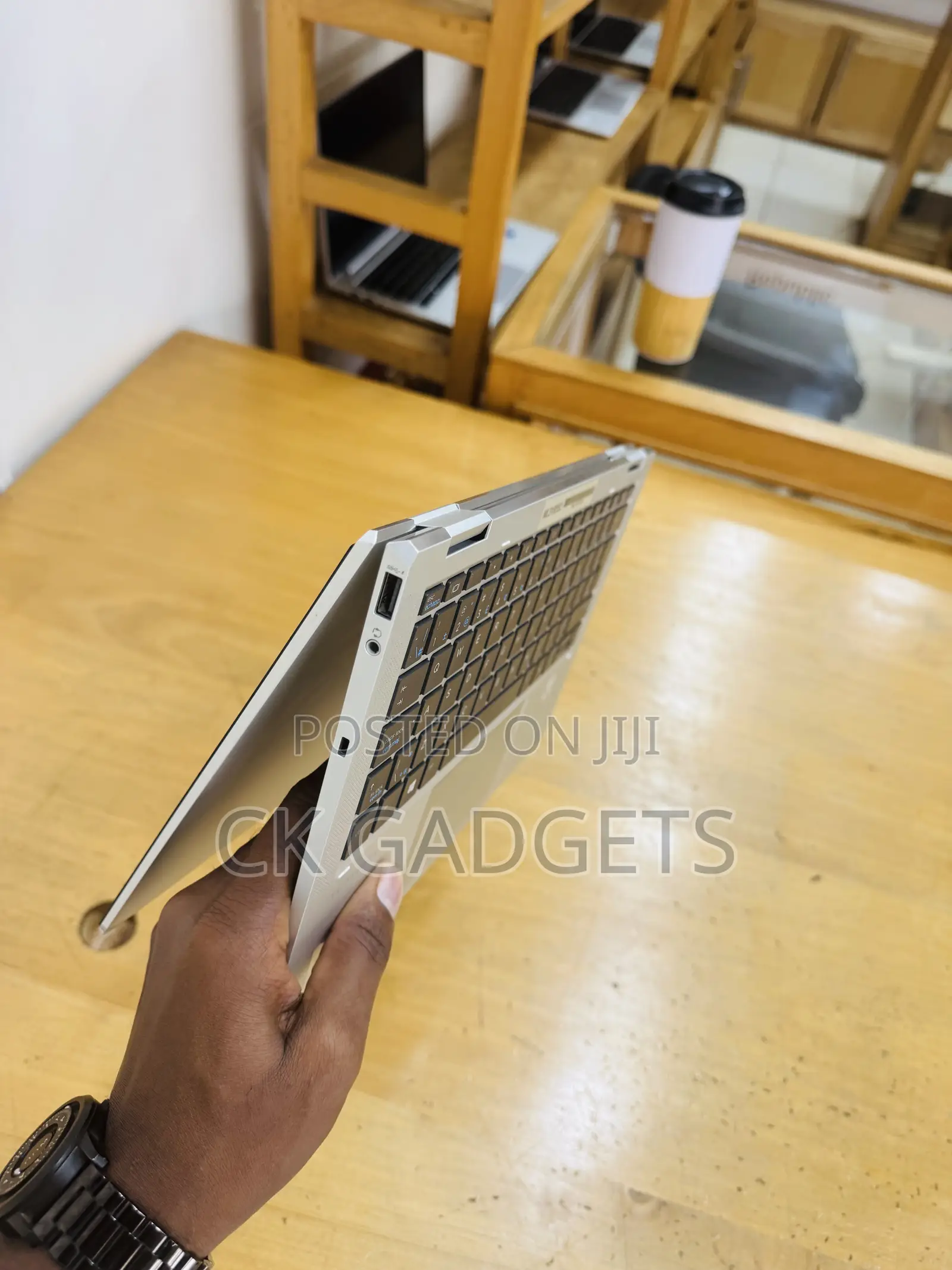New Laptop HP EliteBook x360 1030 G7 32GB Intel Core i7 SSD 512GB
