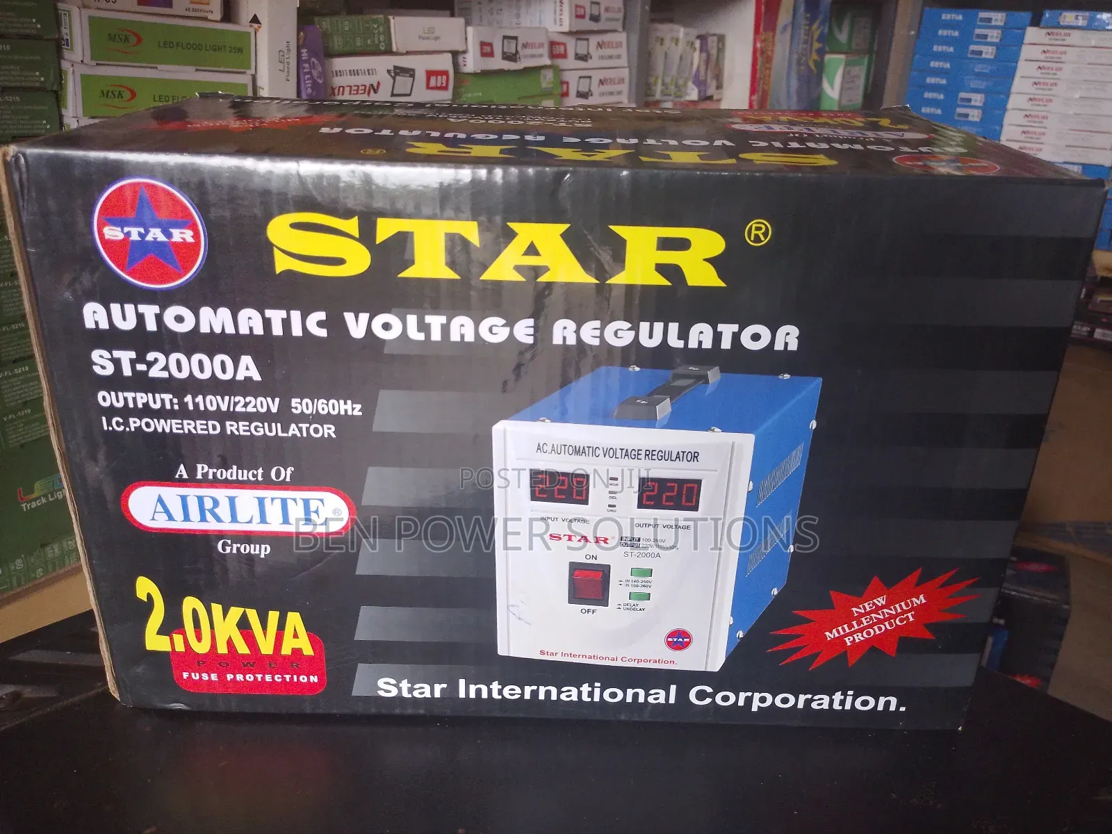 St-2000a Automotic Voltage Stabilizer