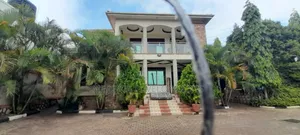 5bdrm House in Bukasa Muyenga, Makindye for rent