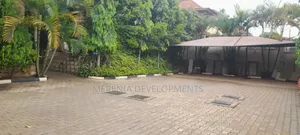 5bdrm House in Bukasa Muyenga, Makindye for rent