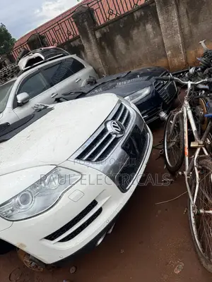 Nose Cut or Half Cut for Volkswagen and Audi