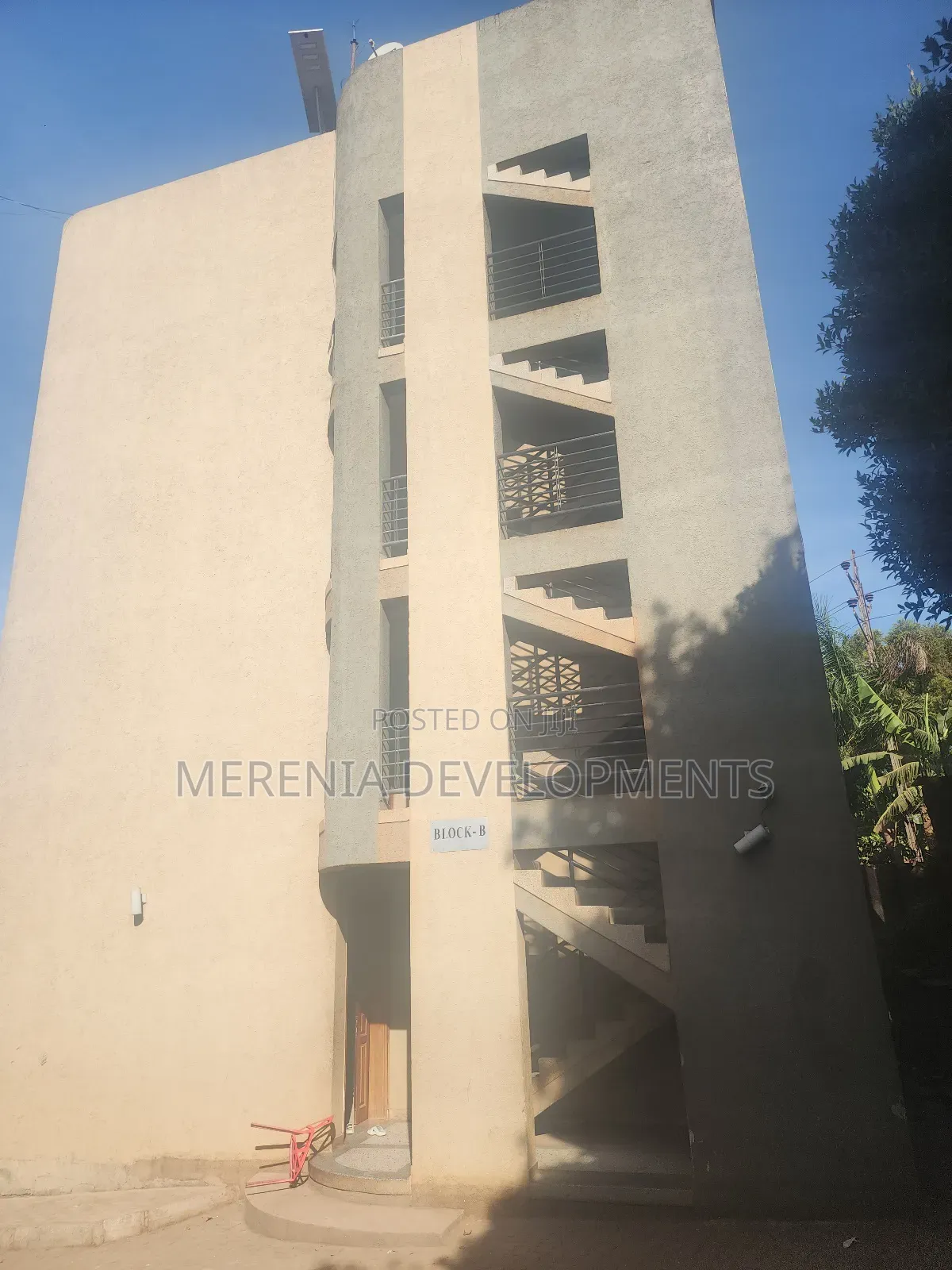 2bdrm Apartment in Kisuggu, Makindye for rent