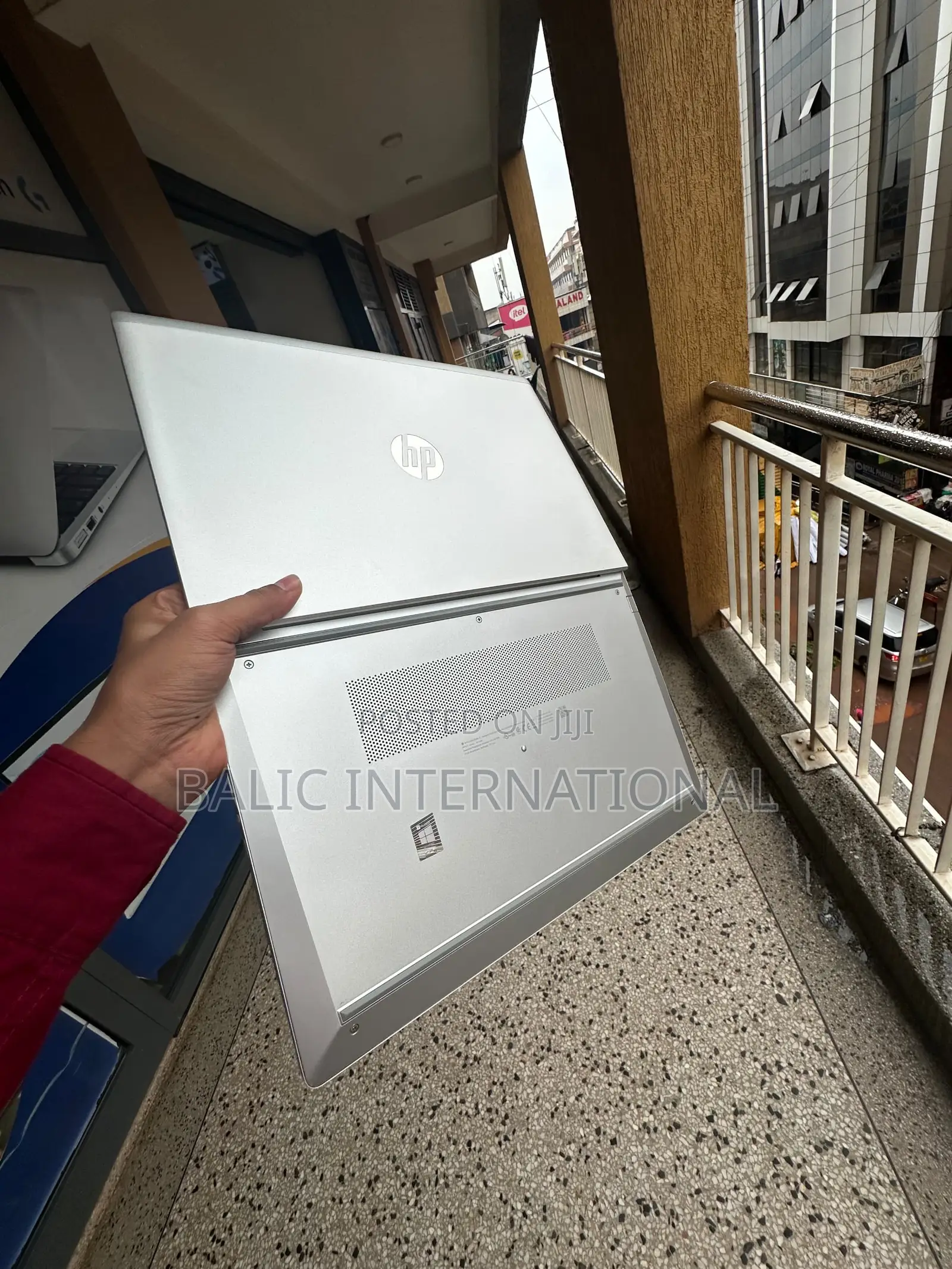 New Laptop HP ProBook 650 G8 16GB Intel Core I7 SSD 512GB
