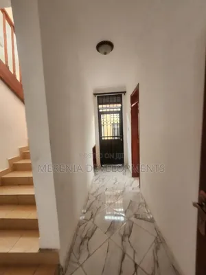 5bdrm House in Bugoloobi, Nakawa for rent