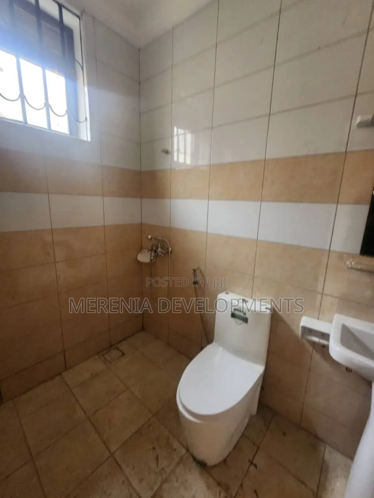 5bdrm House in Bugoloobi, Nakawa for rent