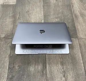 New Laptop Apple MacBook Air 2020 8GB Intel Core I3 SSD 256GB