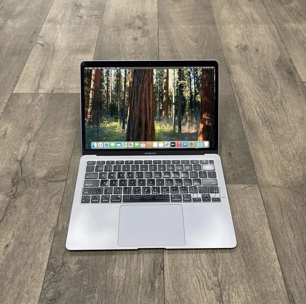 New Laptop Apple MacBook Air 2020 8GB Intel Core I3 SSD 256GB