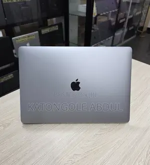 New Laptop Apple MacBook Pro 16GB Intel Core I7 SSD 512GB
