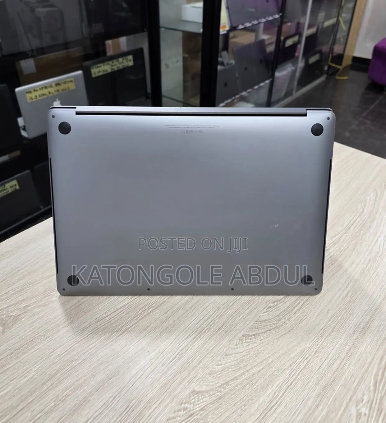 New Laptop Apple MacBook Pro 16GB Intel Core I7 SSD 512GB