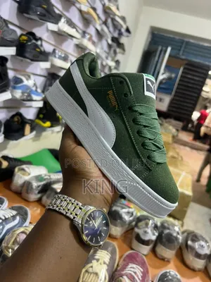Puma Suede Xl Sneakers.Dark Green and Brown Suede.