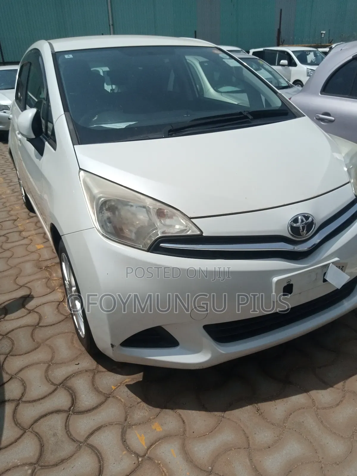 Toyota Ractis 2012 White
