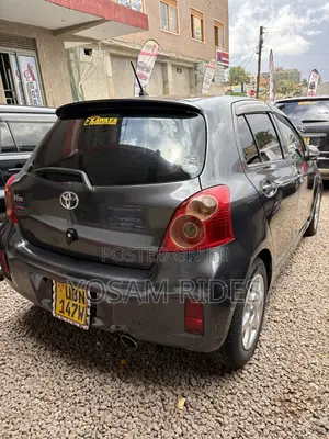 Toyota Vitz 1.5 FWD 5dr 2008 Black