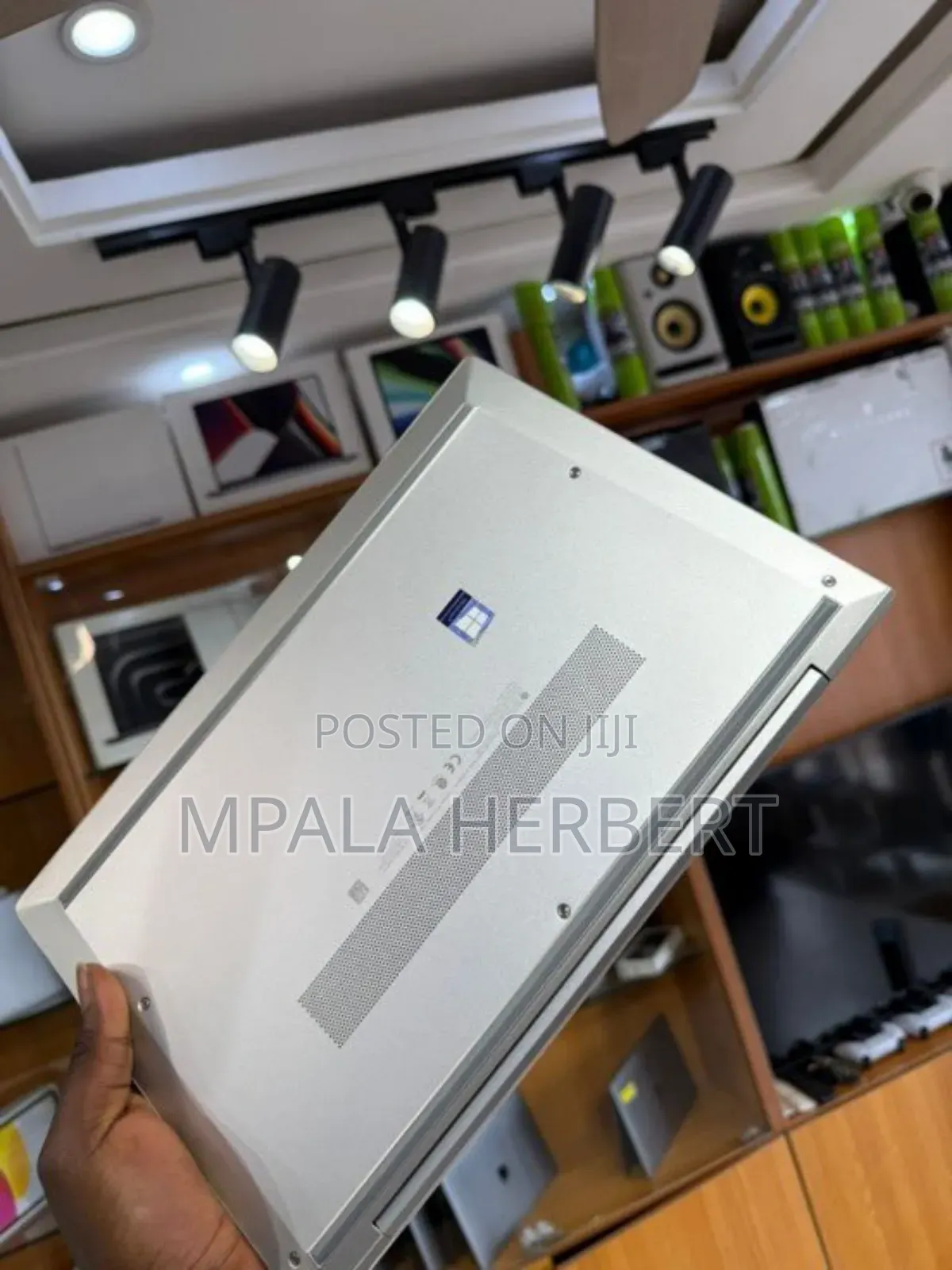New Laptop HP EliteBook 840 G7 16GB Intel Core i7 SSD 512GB