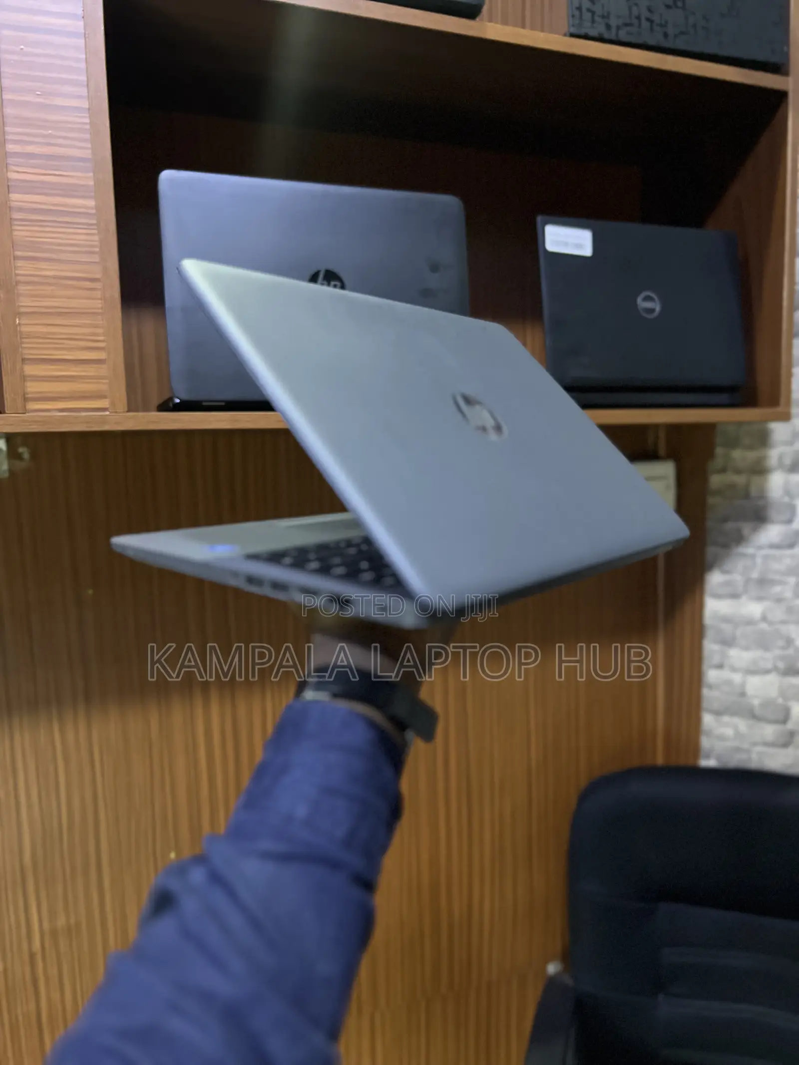 Laptop HP 240 G7 4GB Intel Core I5 SSD 256GB