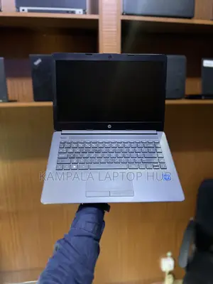 Laptop HP 240 G7 4GB Intel Core I5 SSD 256GB