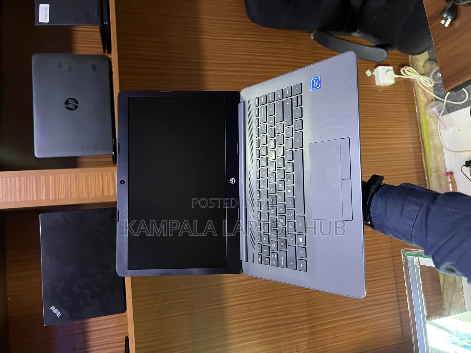 Laptop HP 240 G7 4GB Intel Core I5 SSD 256GB