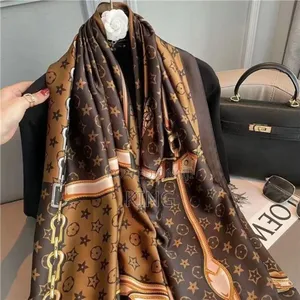 HGH Fashion Label Scurfs.