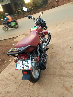 TVS HLX 125 2022 Red