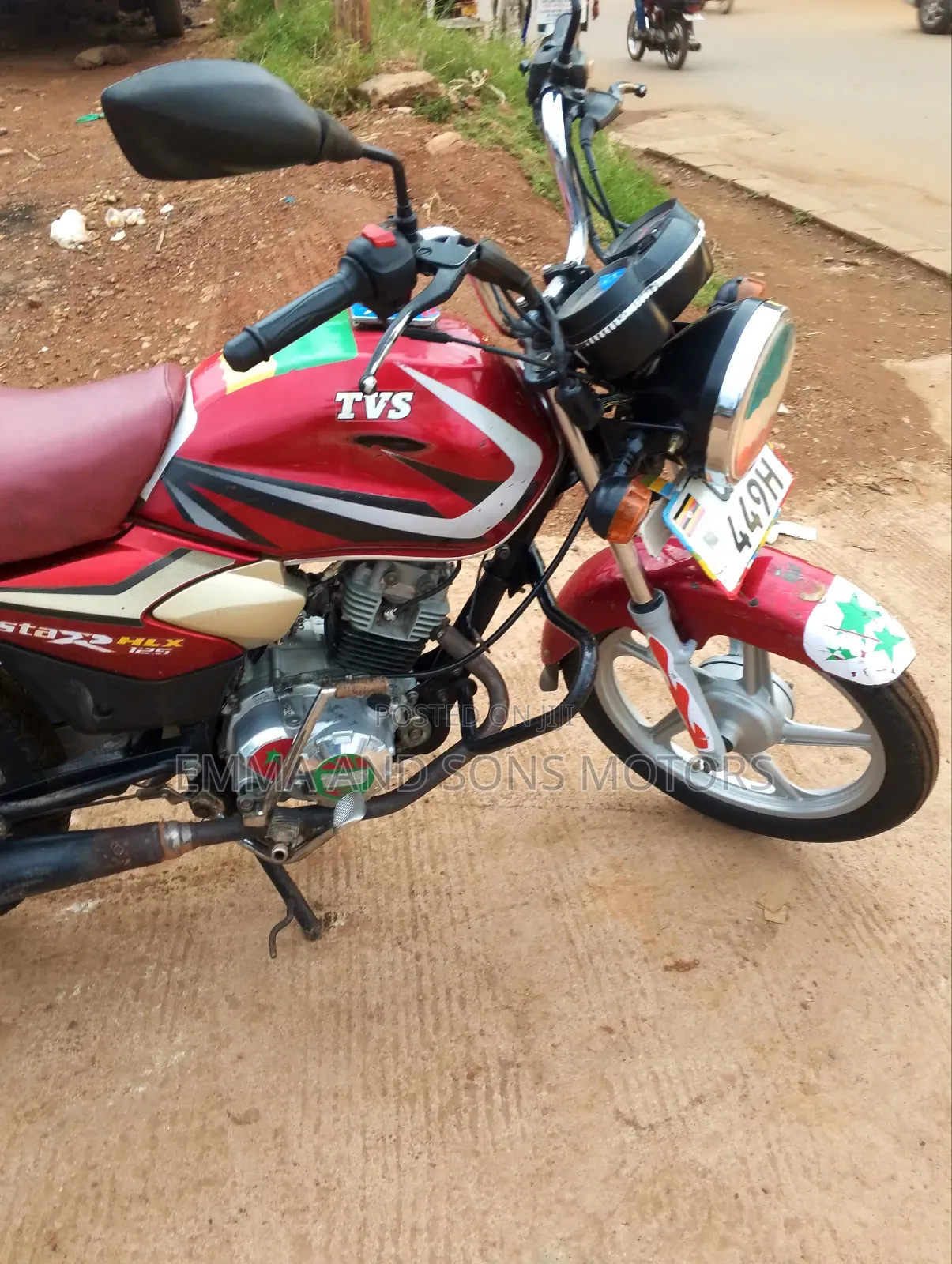 TVS HLX 125 2022 Red