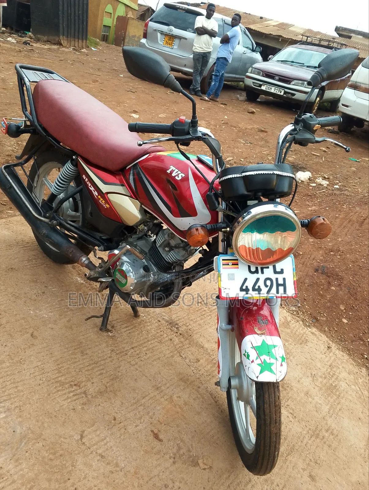 TVS HLX 125 2022 Red