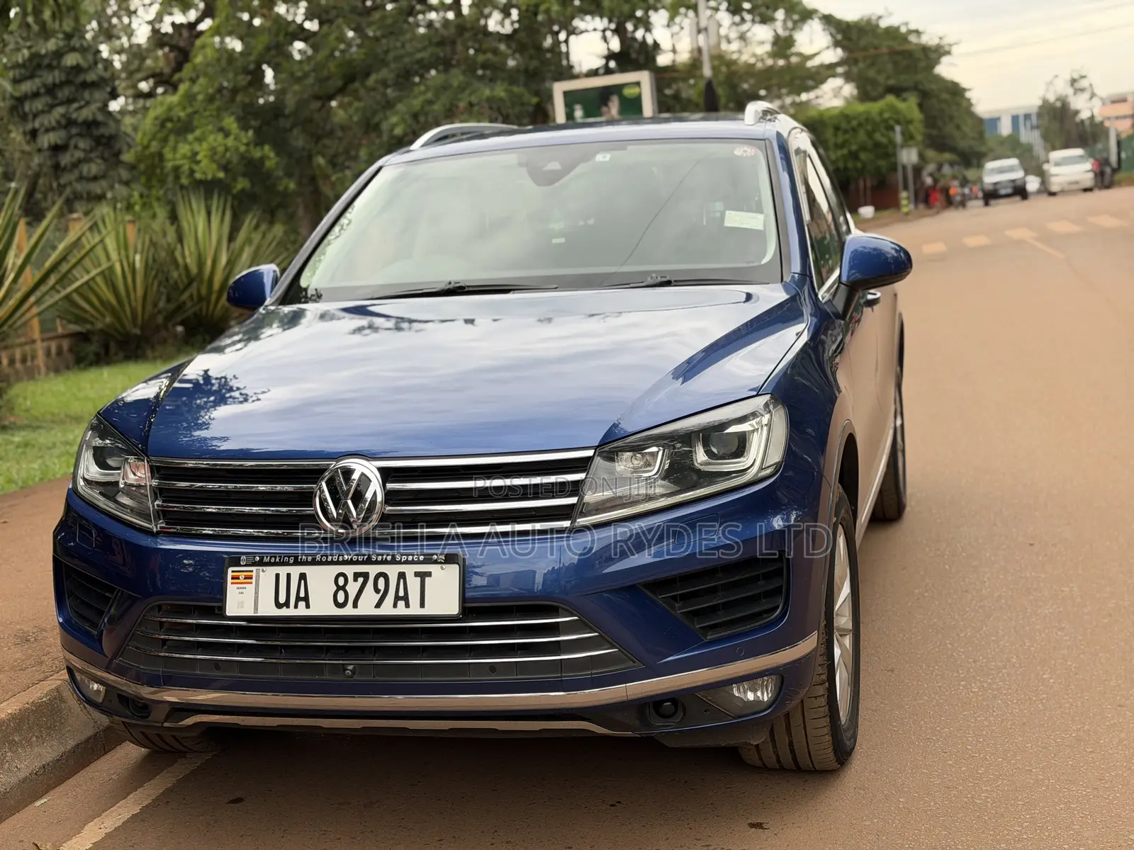 Volkswagen Touareg 2017 Blue