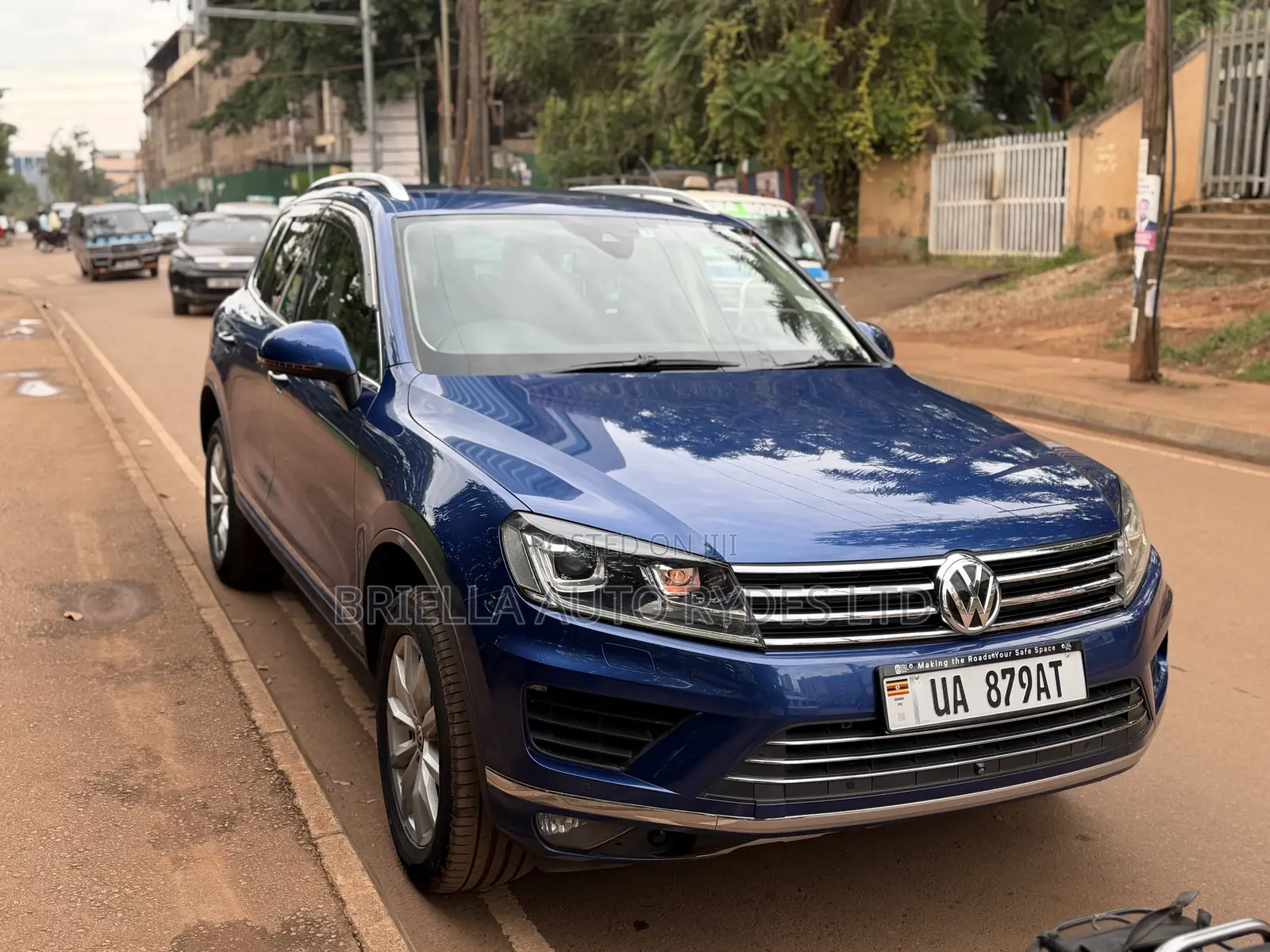 Volkswagen Touareg 2017 Blue
