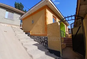 2bdrm House in Nansana Along Hoima for sale