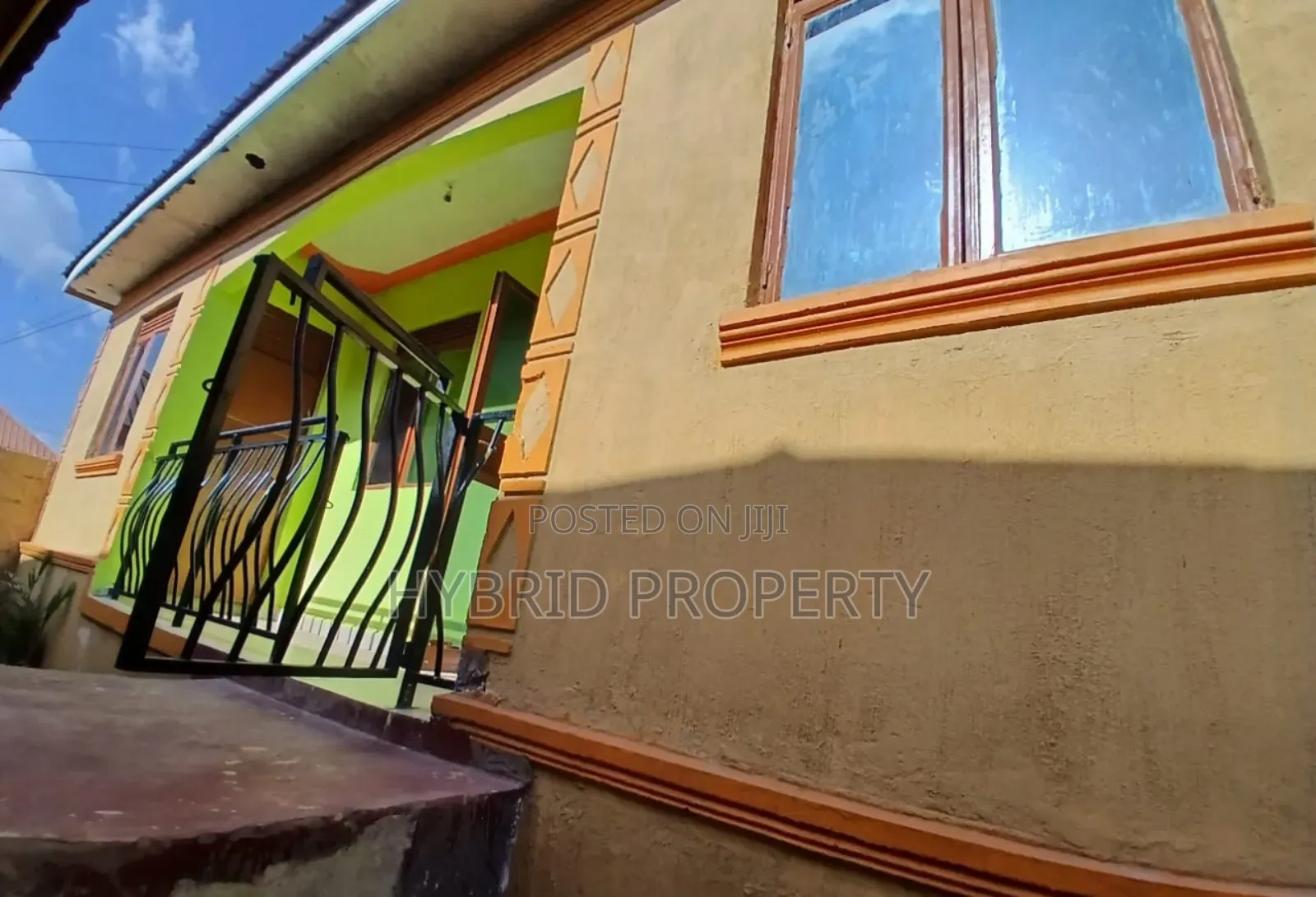 2bdrm House in Nansana Along Hoima for sale