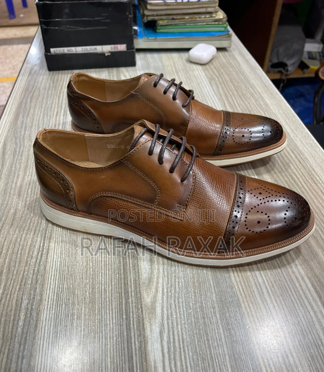 Men’S Classic Brown Clarks Brogue Oxford Leather Shoes
