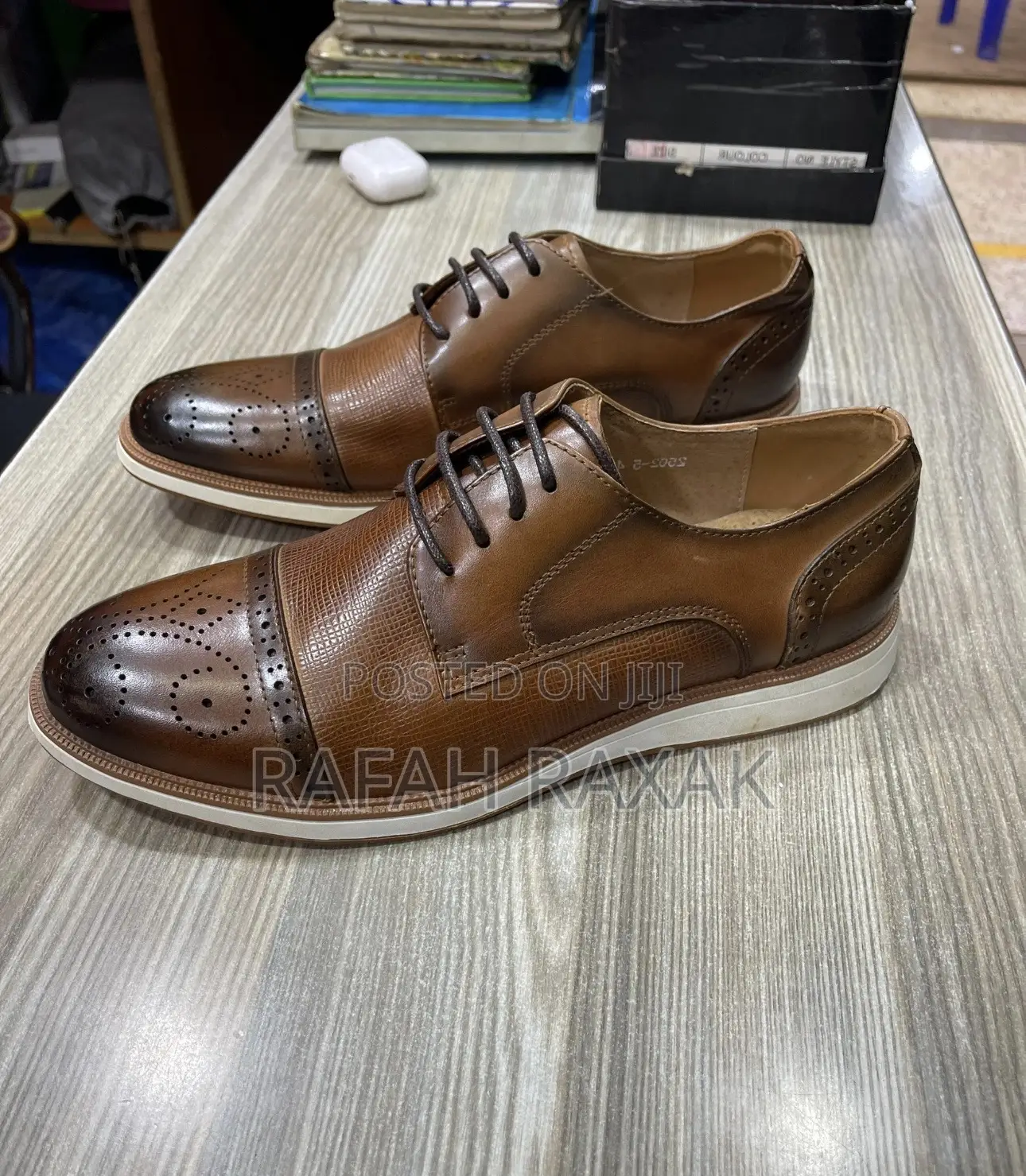 Men’S Classic Brown Clarks Brogue Oxford Leather Shoes