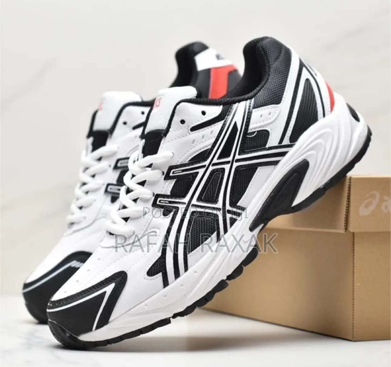 Original Asics Gel-170 Tr Black/White Sneakers